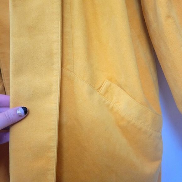 80s Retro Yellow Faux Suede Coat - Picture 2 of 16